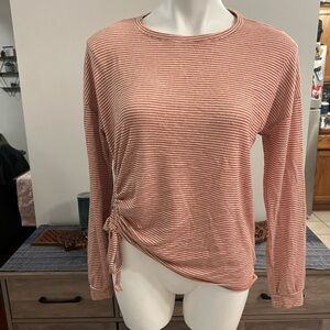 Nine West orange striped long sleep top